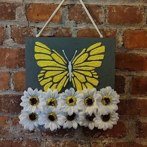 Spring Butterfly Decor